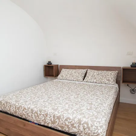 アパートホテル Santo Stefano Loft