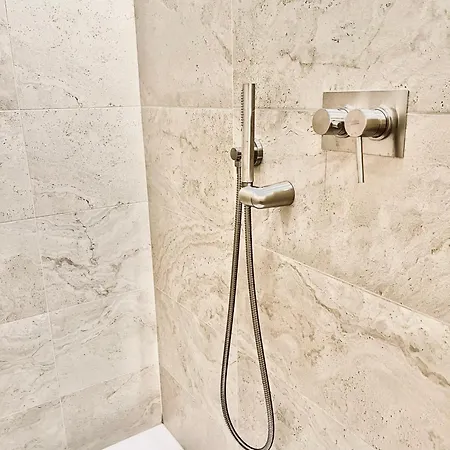 Santo Stefano Loft * ボローニャ