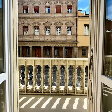 Santo Stefano Loft * ボローニャ