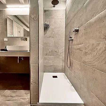 Aparthotel Santo Stefano Loft Bologna