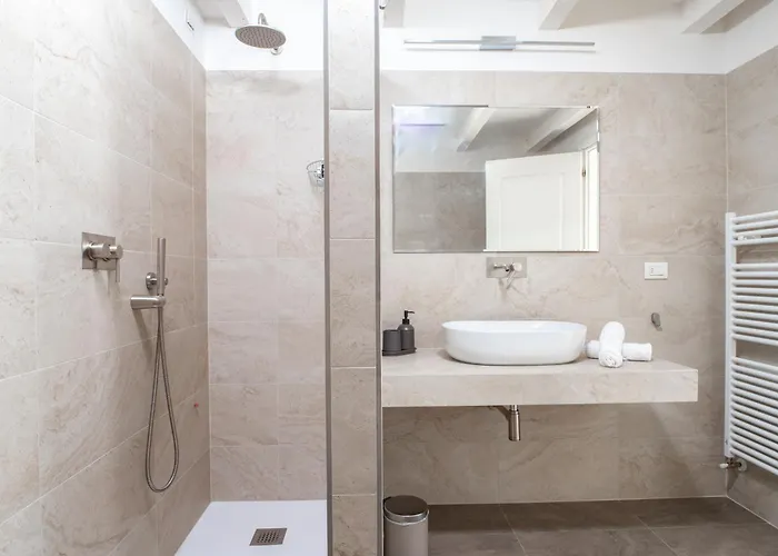 Santo Stefano Loft Aparthotel 4*