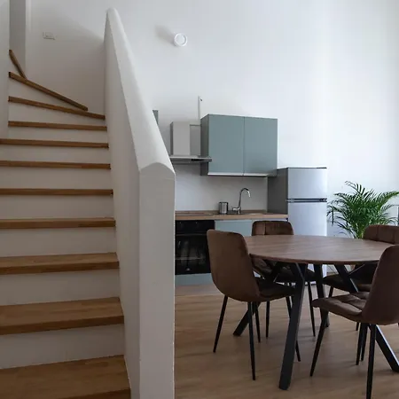 Santo Stefano Loft Aparthotel 4*