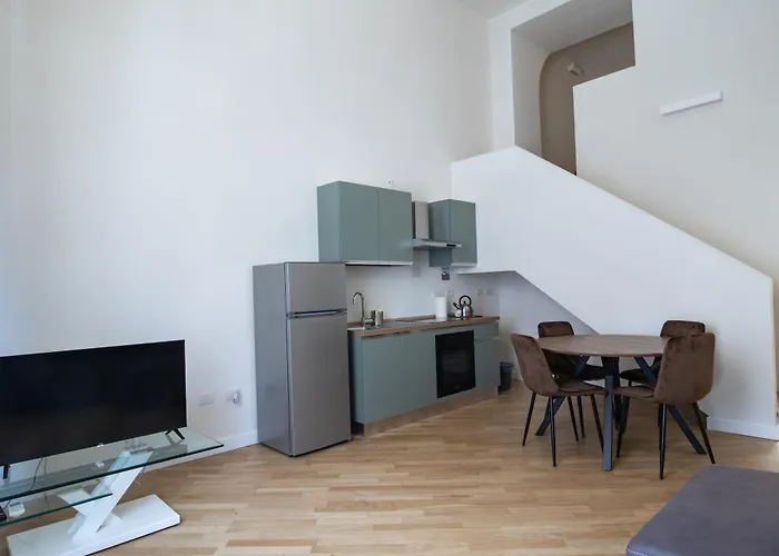 Ξενοδοχείο με διαμερίσματα Santo Stefano Loft